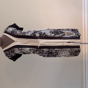 Vince Silk Dress Size 2 MCM Mixed Print Black/White Midi Zip Pockets Shift